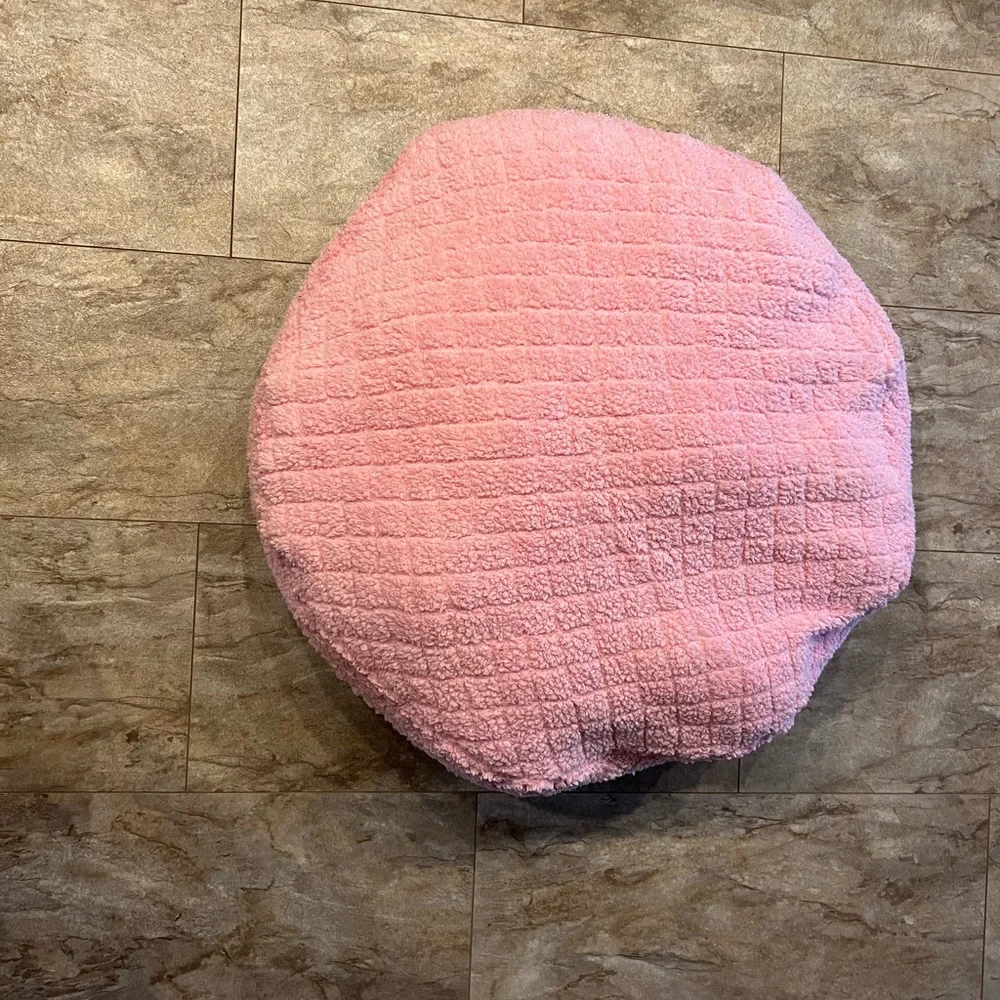 Handmade cat / dog bed